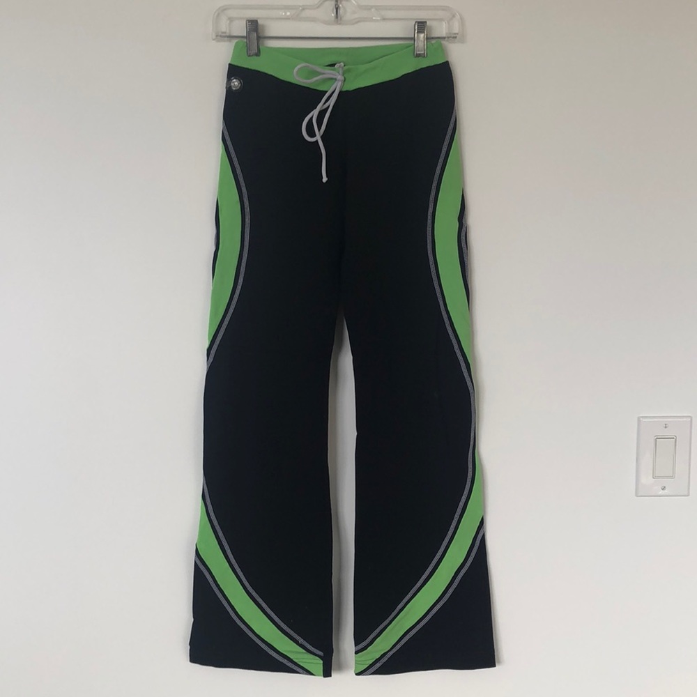 Brasil Sul Activewear Low-Rise Boot Cut Pant